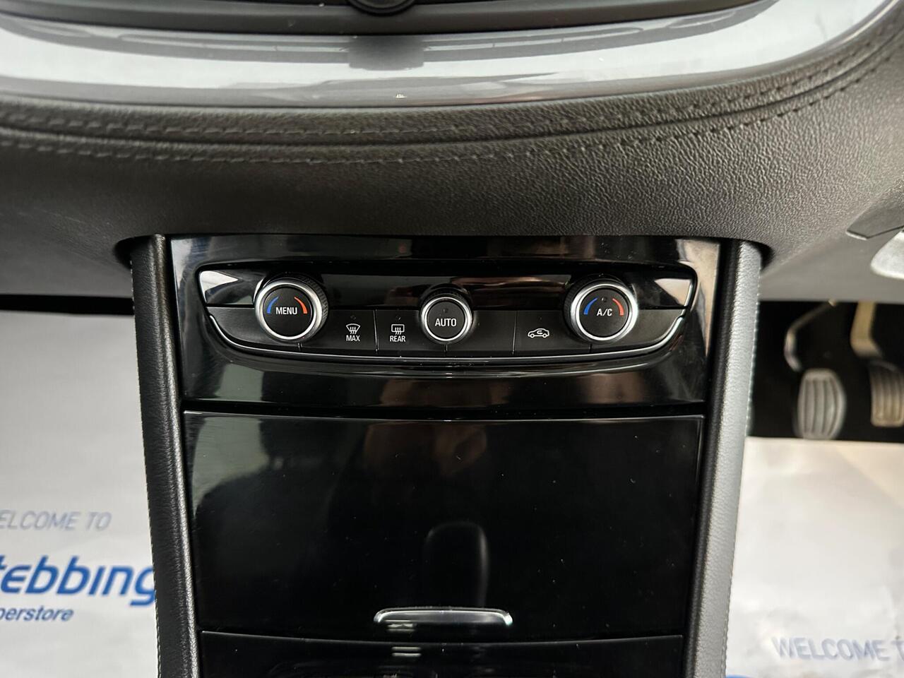 Vauxhall Grandland X DT69YHN