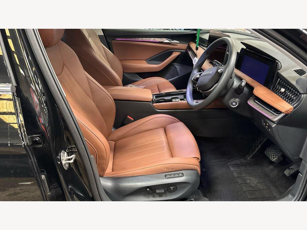 Skoda Superb AK25KHY