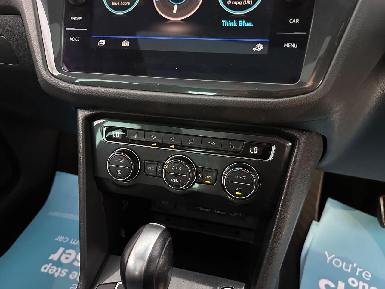 Volkswagen Tiguan DE69LBK