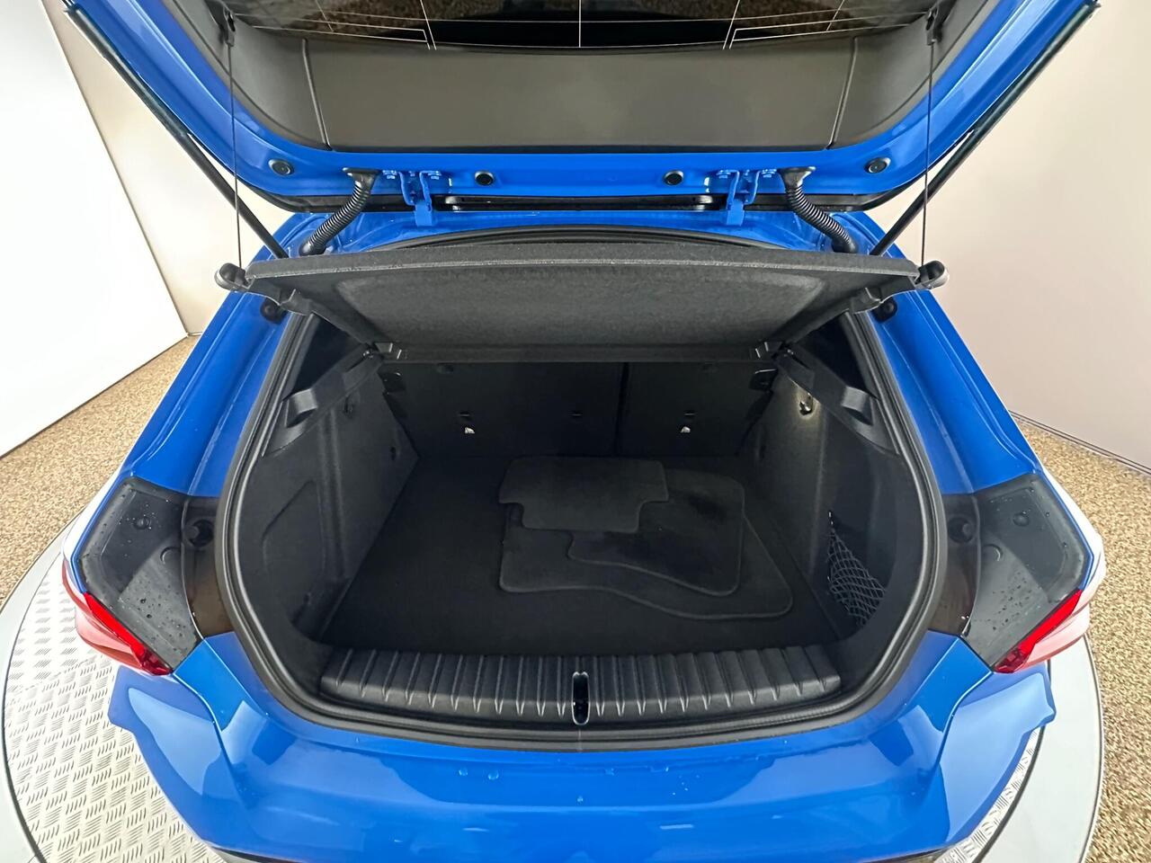 BMW 1 Series AK23XNU