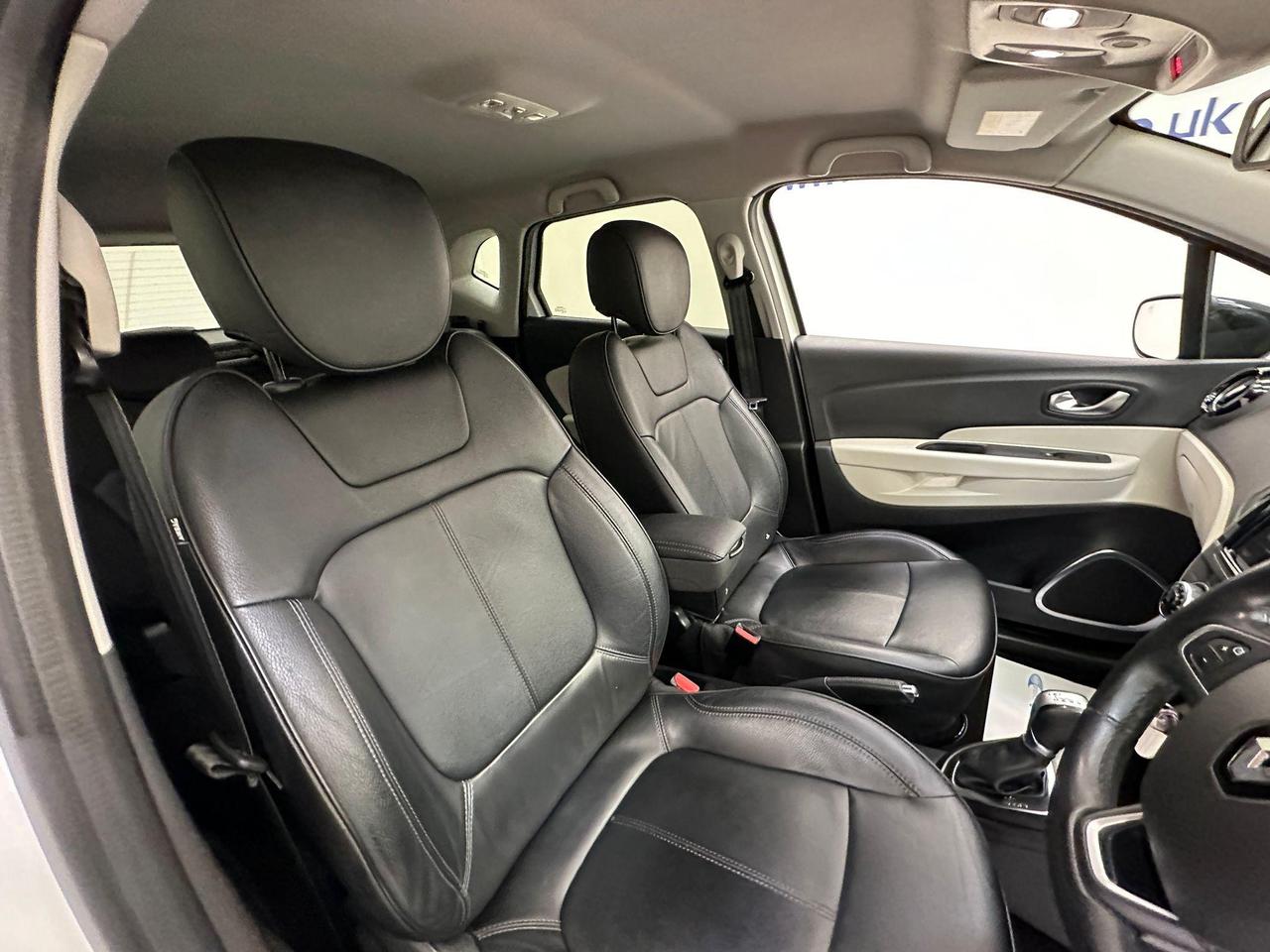 Renault Captur EK69YKP