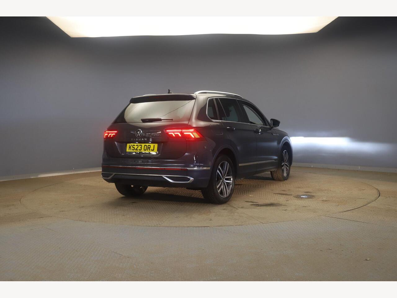 Volkswagen Tiguan KS23ORJ