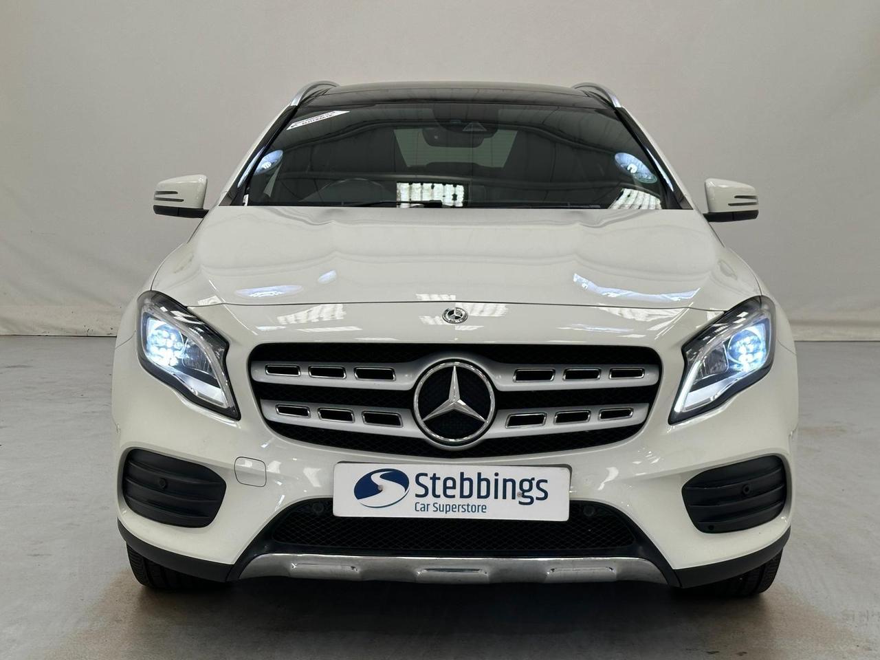 Mercedes-Benz GLA KY67ALO