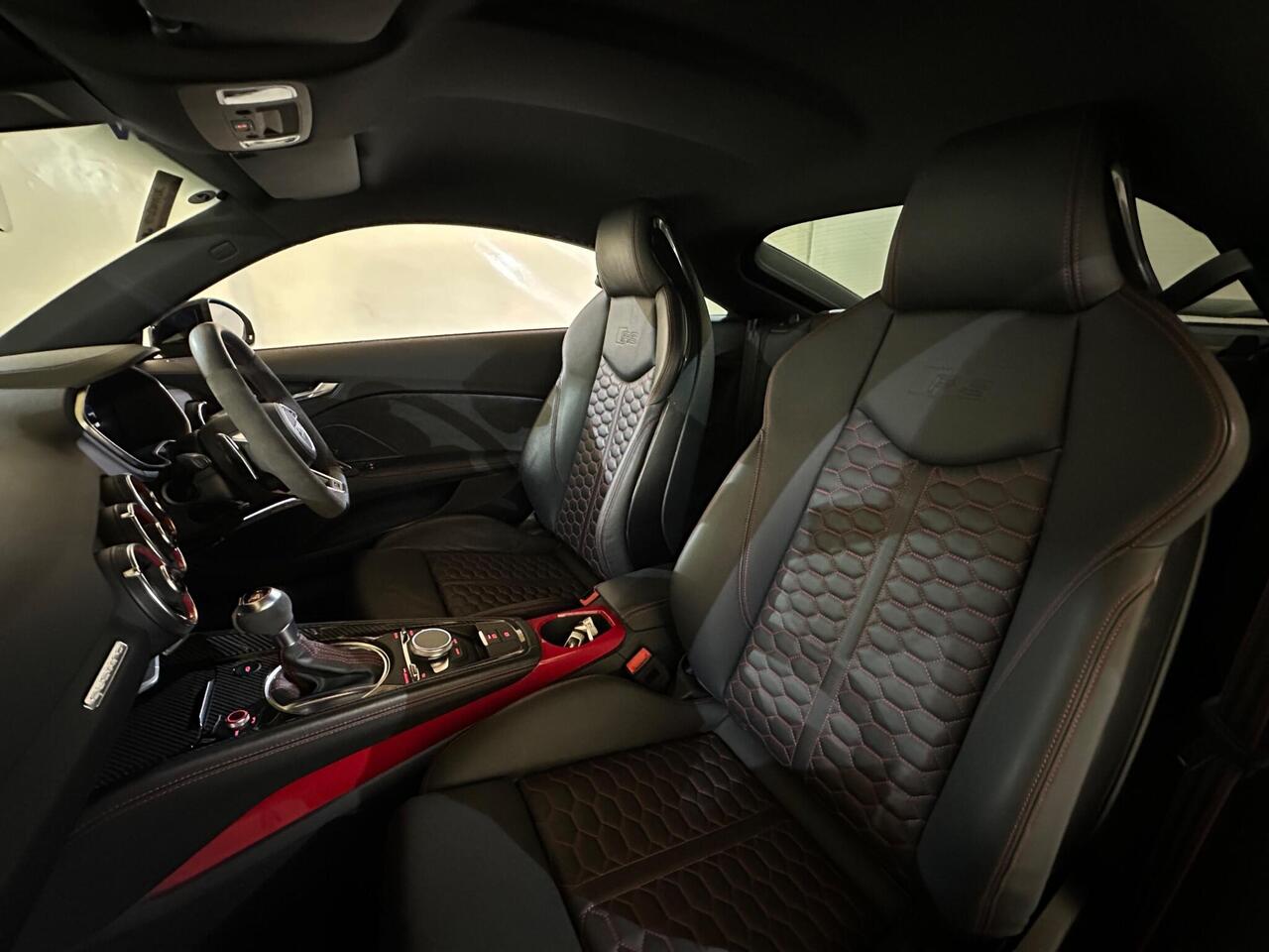 Audi TT RS RY19NZZ