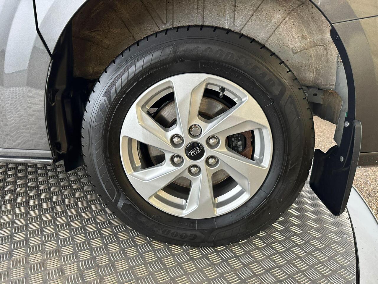 Ford Transit Custom YM73KOX