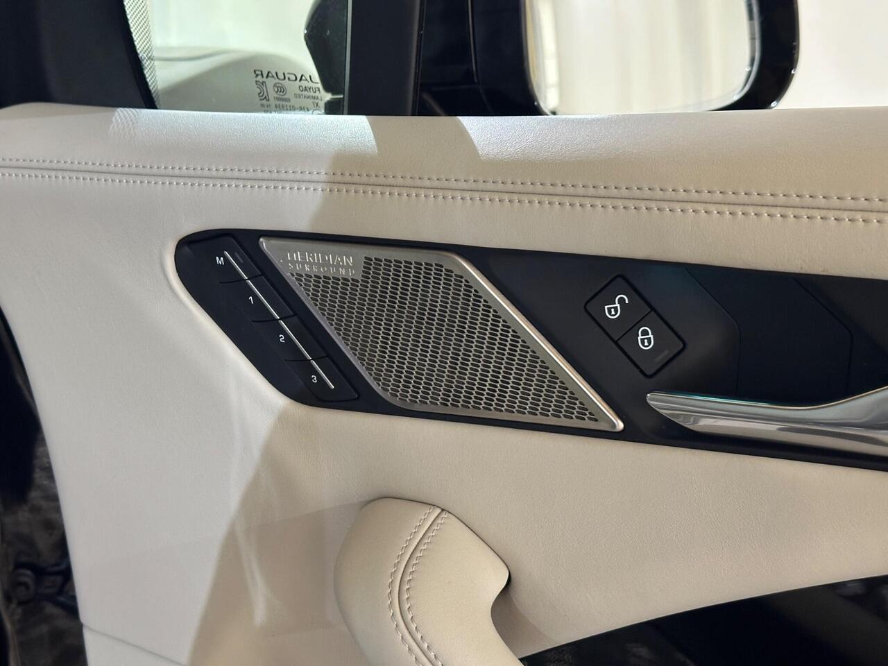 Jaguar I-PACE KF69JZL