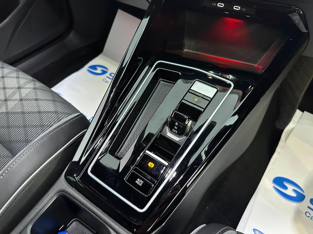 Volkswagen Golf AK72OYF