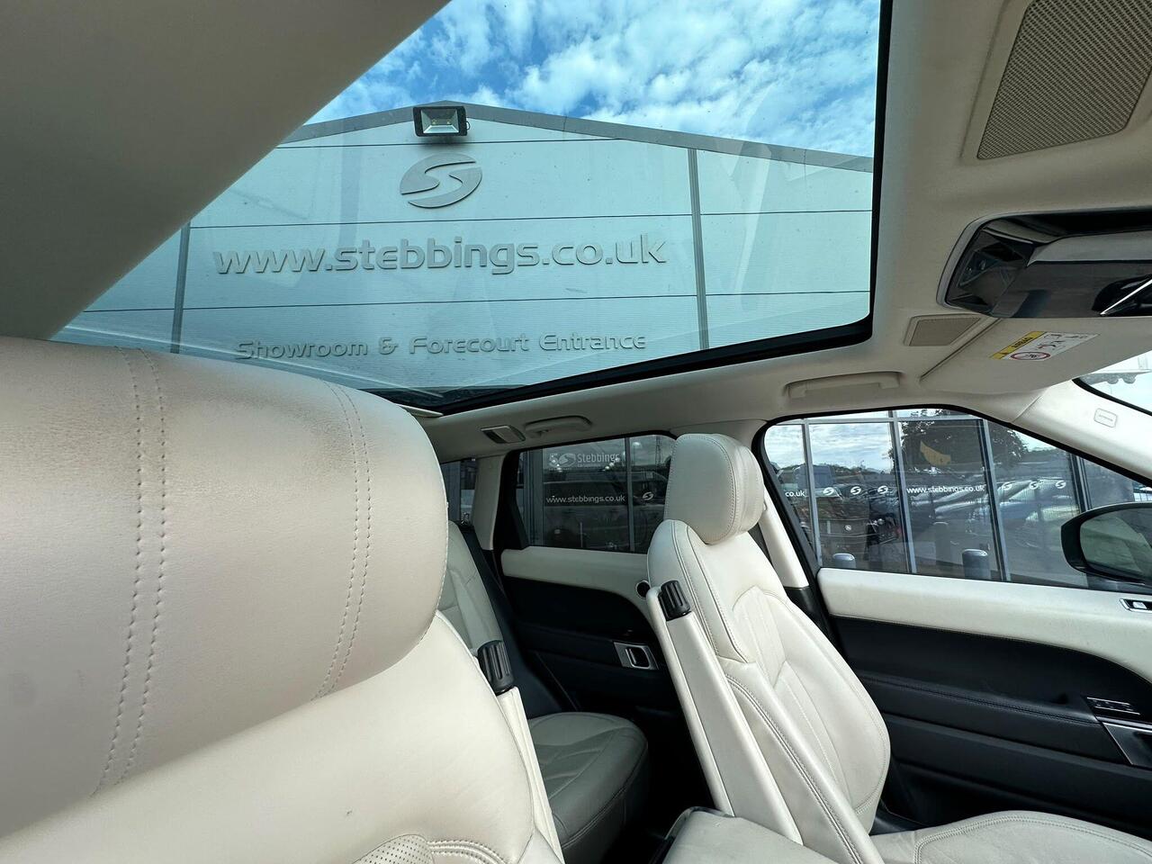 Land Rover Range Rover Sport YT68ZLZ