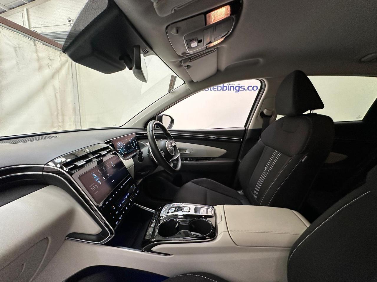 Hyundai TUCSON ET21OOW