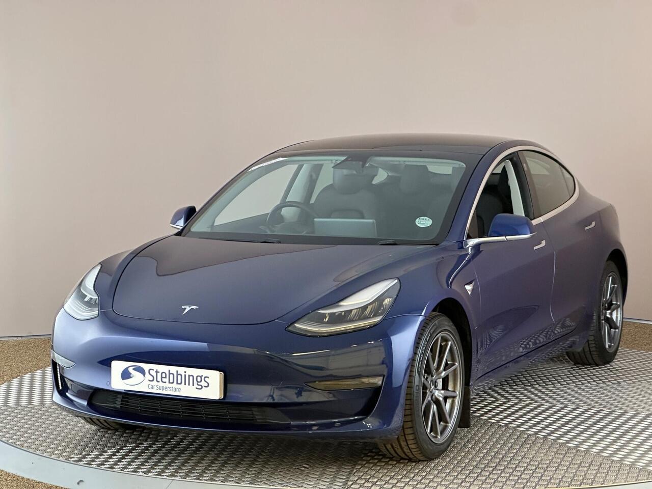 Tesla Model 3 GJ69FKO