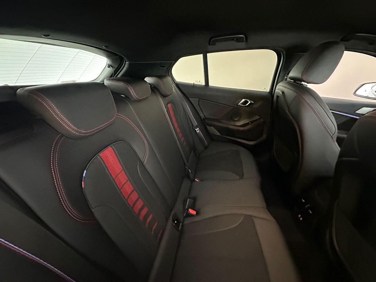 BMW 1 Series WM72UXG