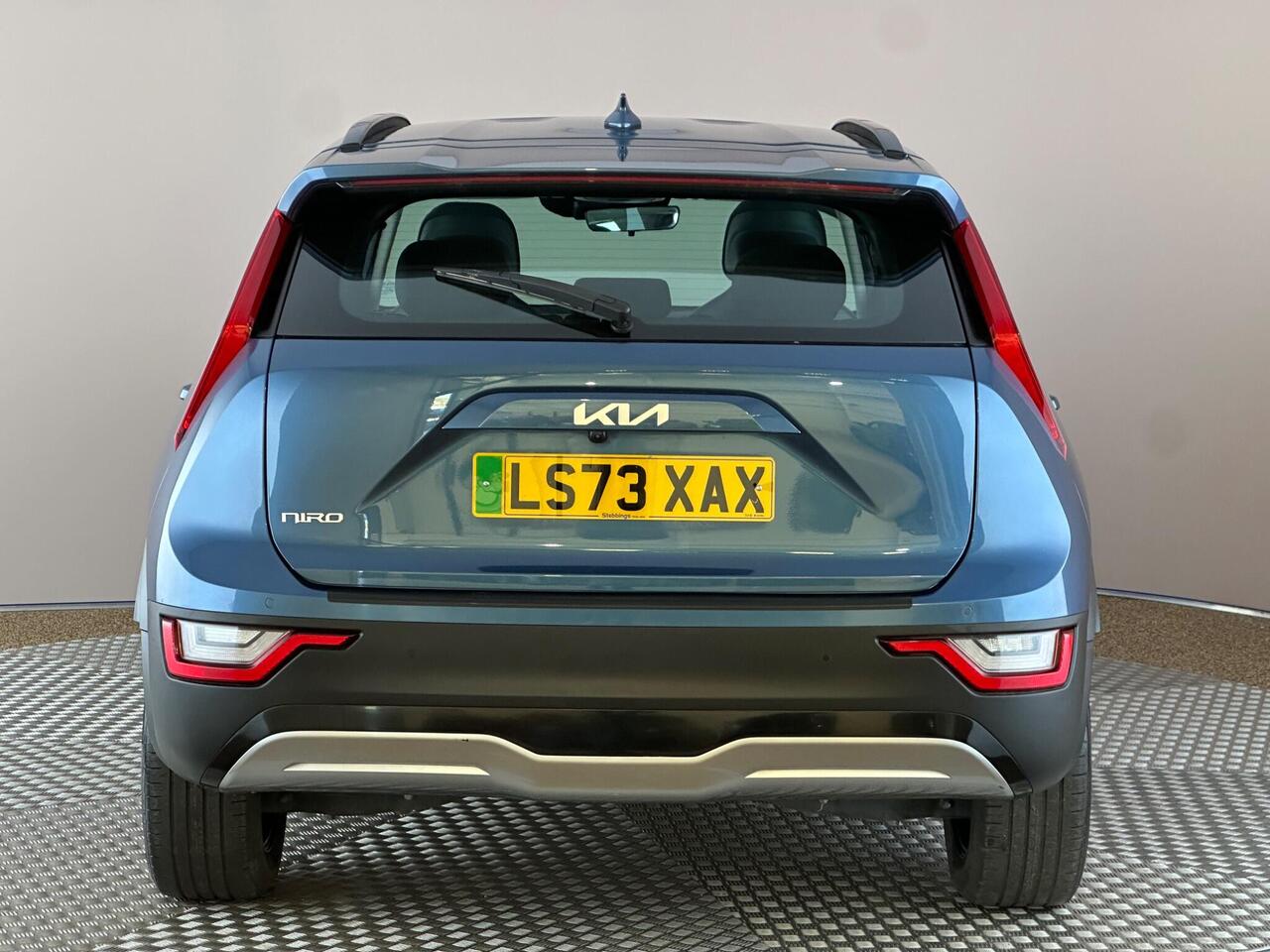 Kia Niro LS73XAX