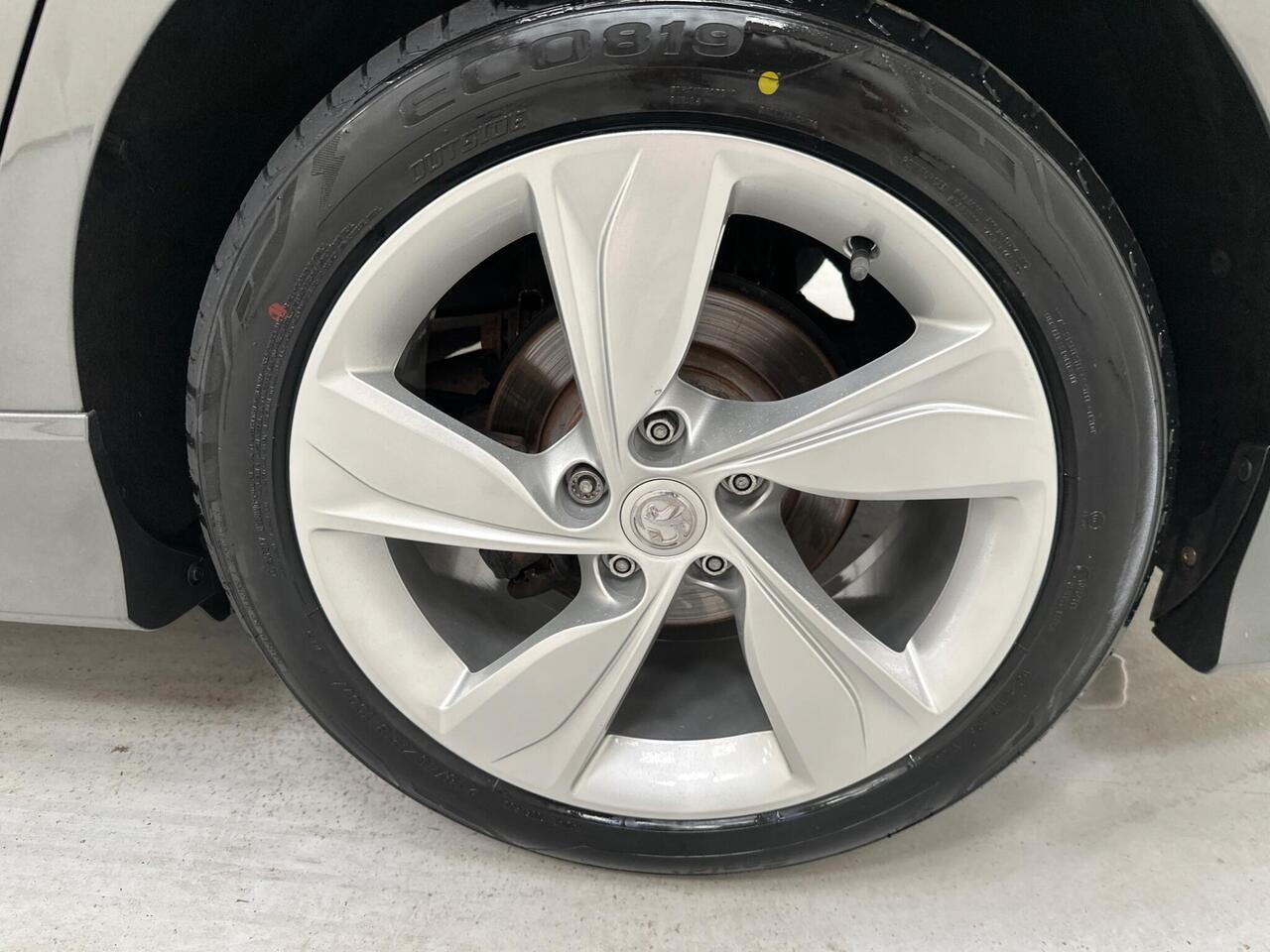 Vauxhall Insignia BG18OSM