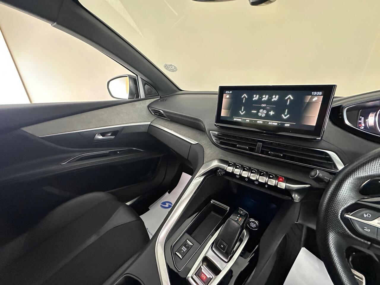 Peugeot 3008 WR72DBY