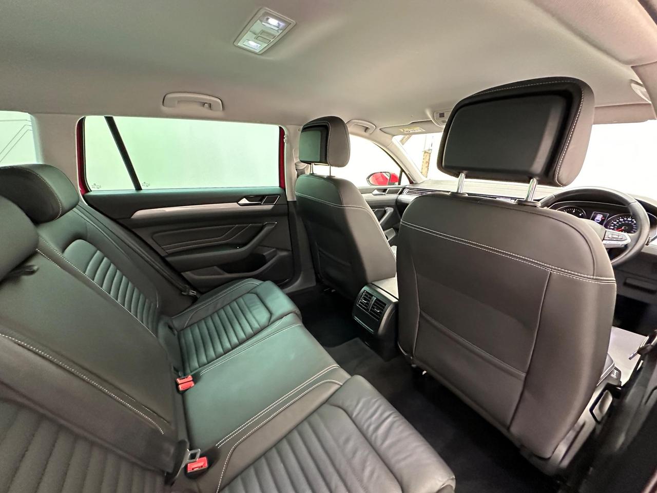 Volkswagen Passat PK69YKH