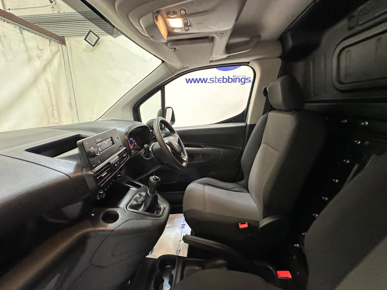 Vauxhall Combo WM19WRK