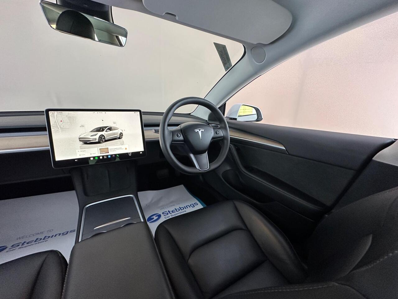 Tesla Model 3 MH23HFX