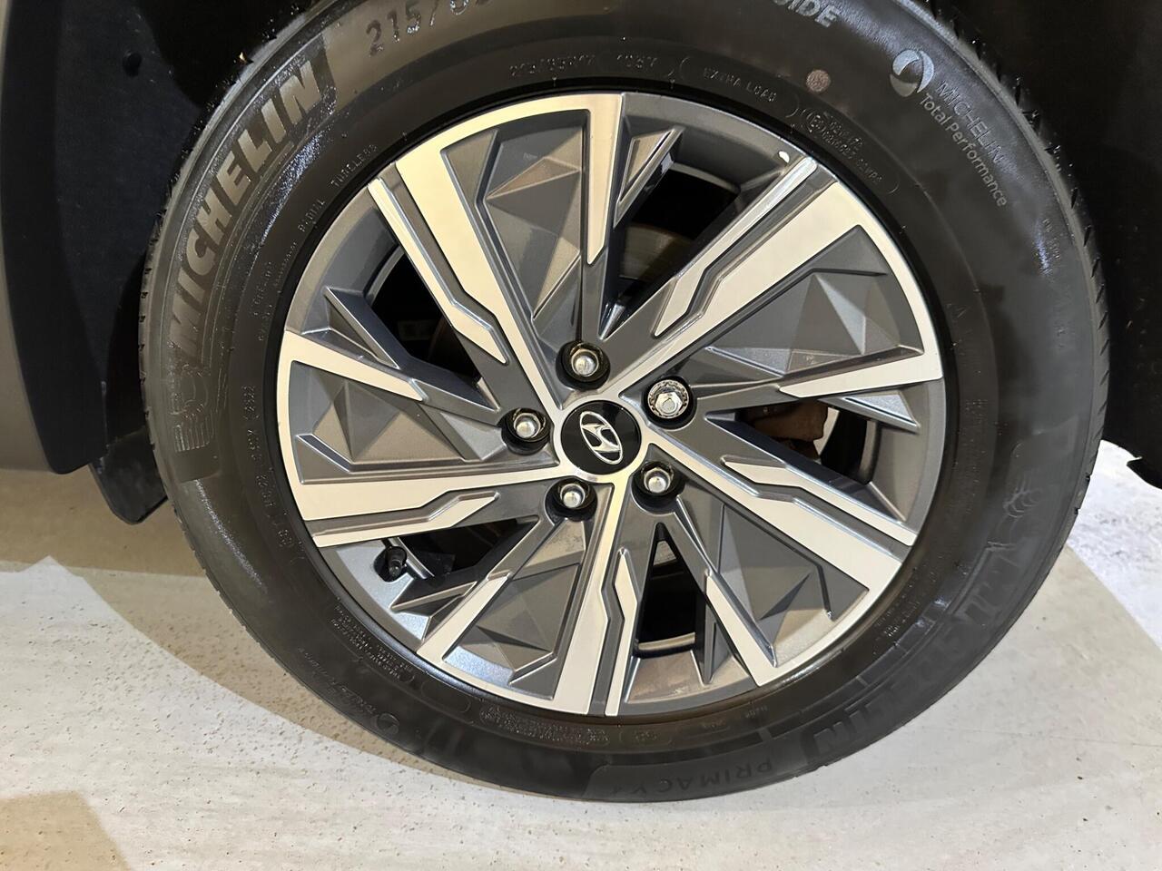 Hyundai TUCSON BK72FYE