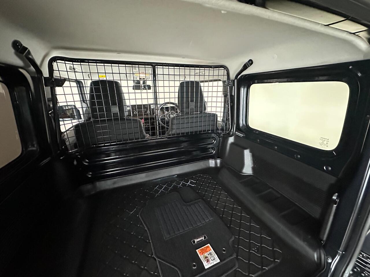 Suzuki Jimny CMZ2165