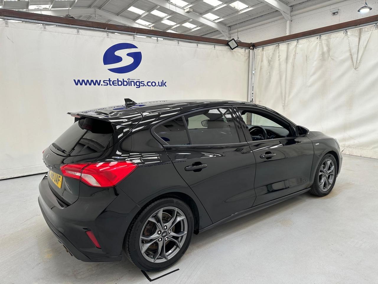 Ford Focus YJ68UAF