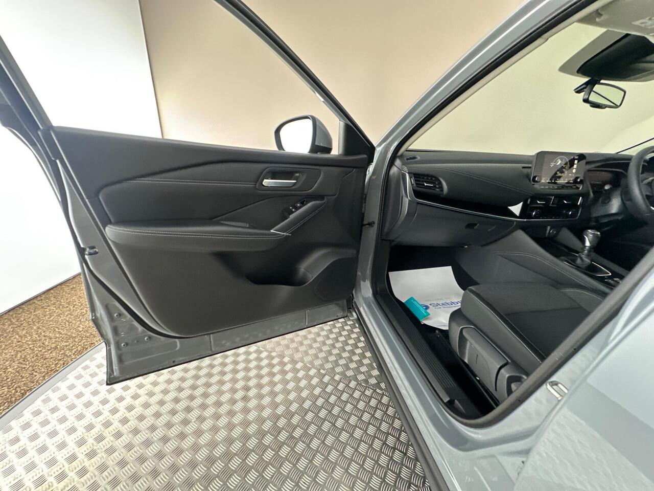 Nissan Qashqai EY71HVC