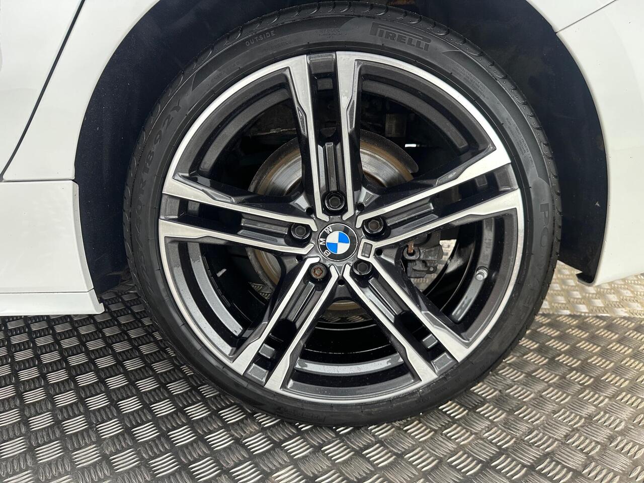 BMW 1 Series AO21HRG