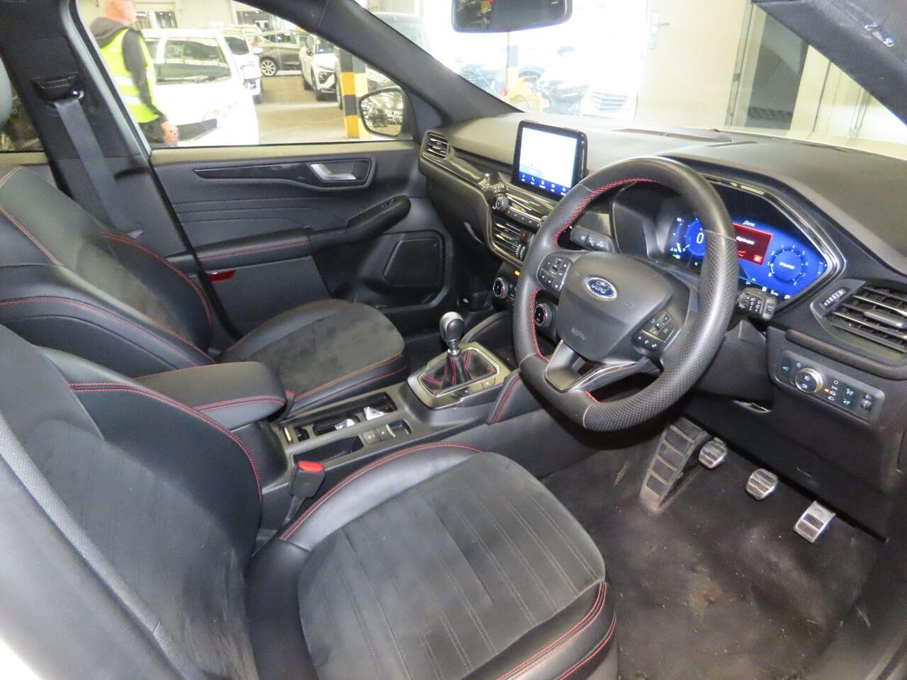 Ford Kuga EN72OHL