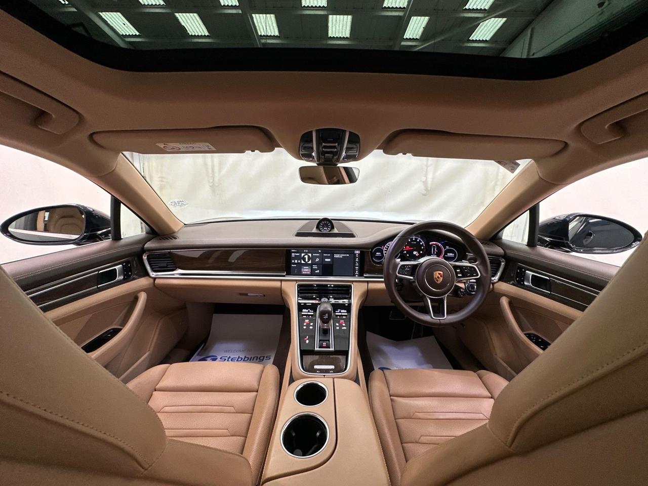 Porsche Panamera LA17VFV