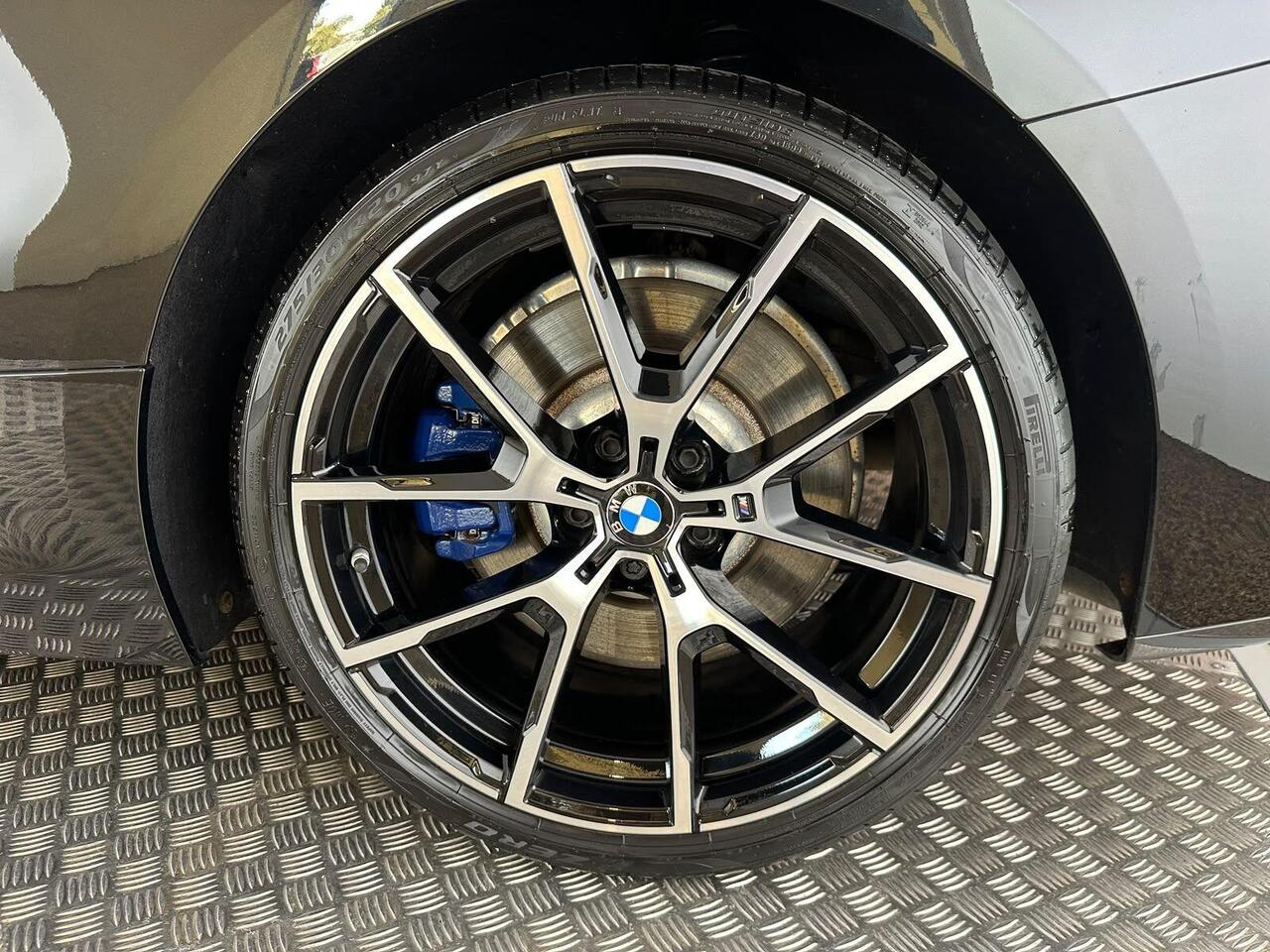 BMW 8 Series AE70EEV
