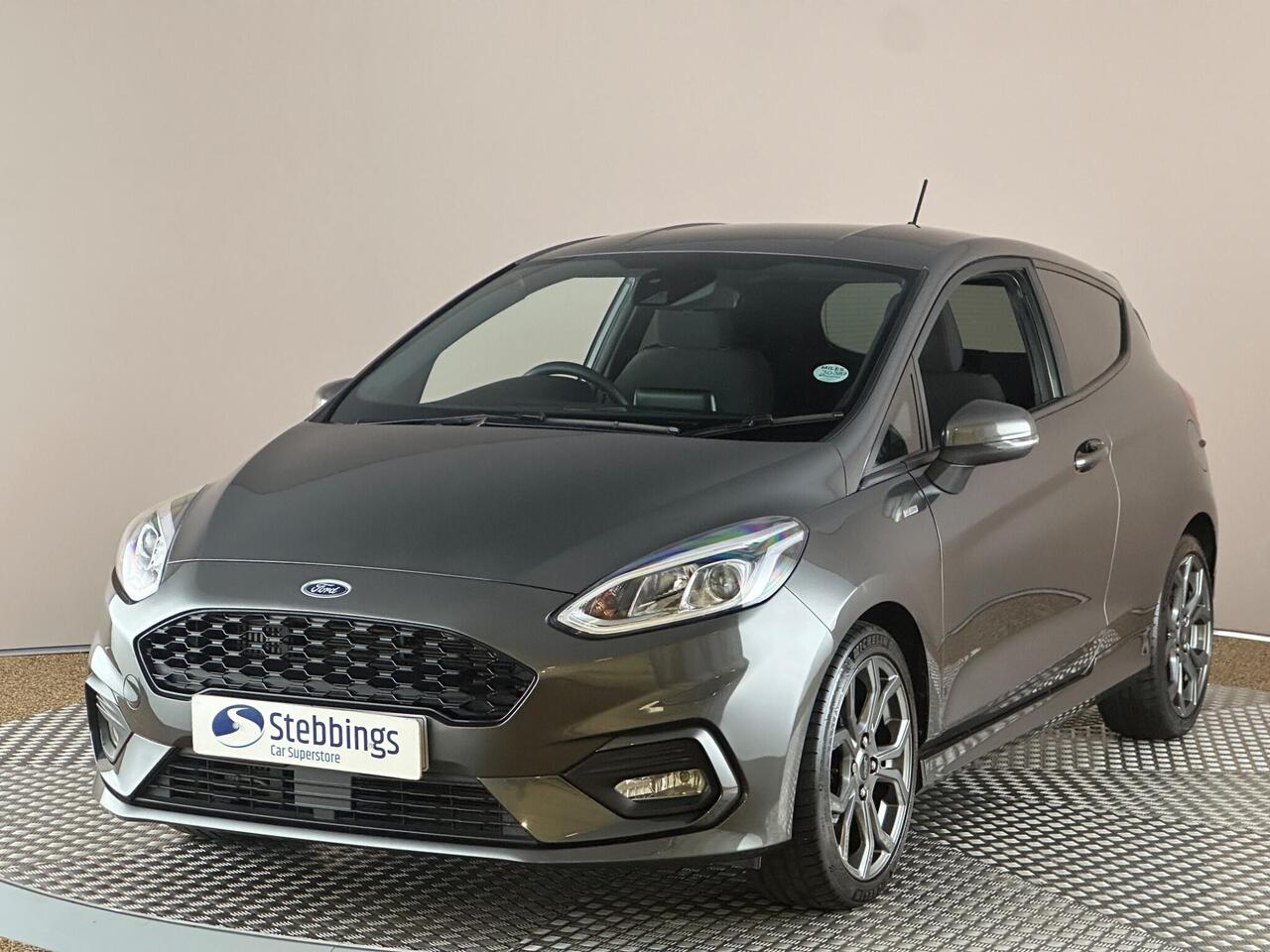 Ford Fiesta AV69KZE