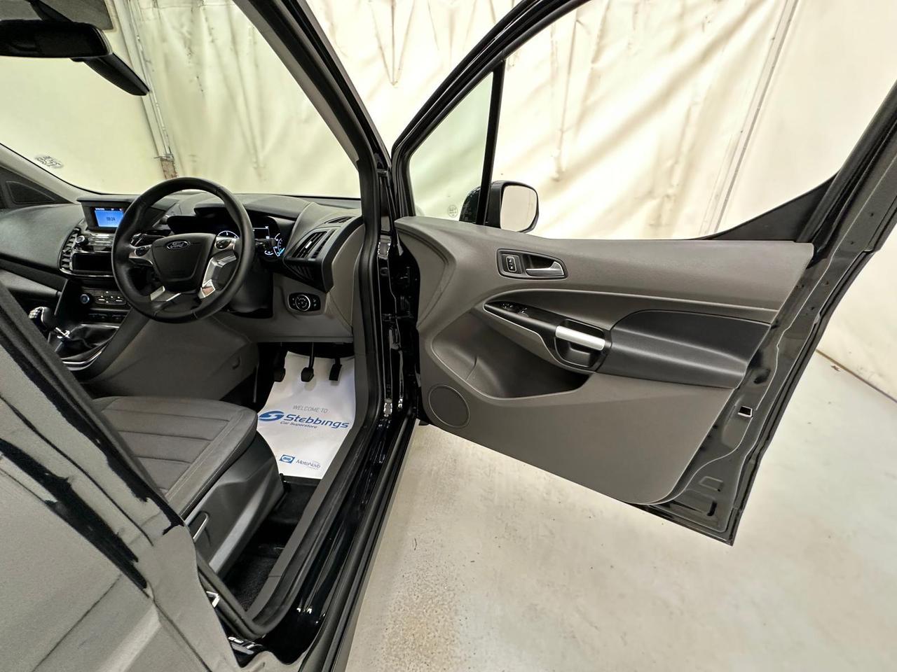 Ford Transit Connect BVZ4803