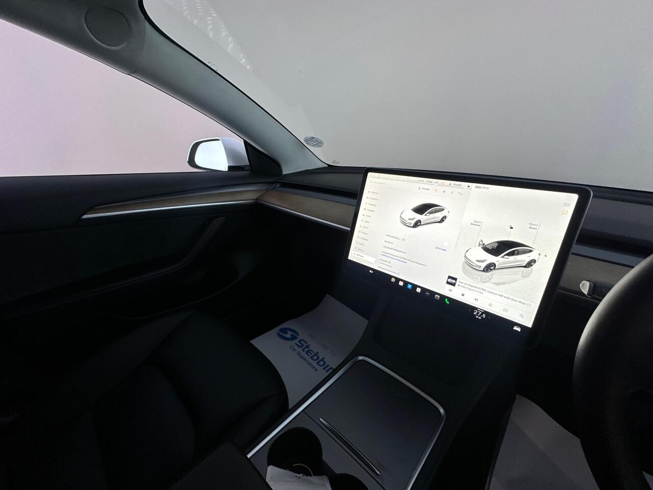 Tesla Model 3 AF72VMX