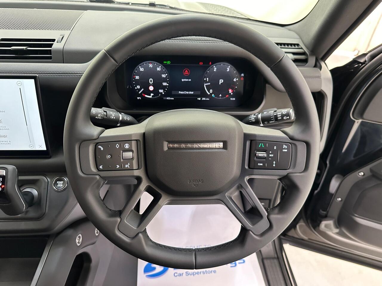 Land Rover Defender 90 HK25JCO