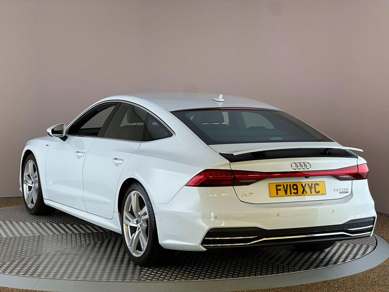 Audi A7 FV19XYC