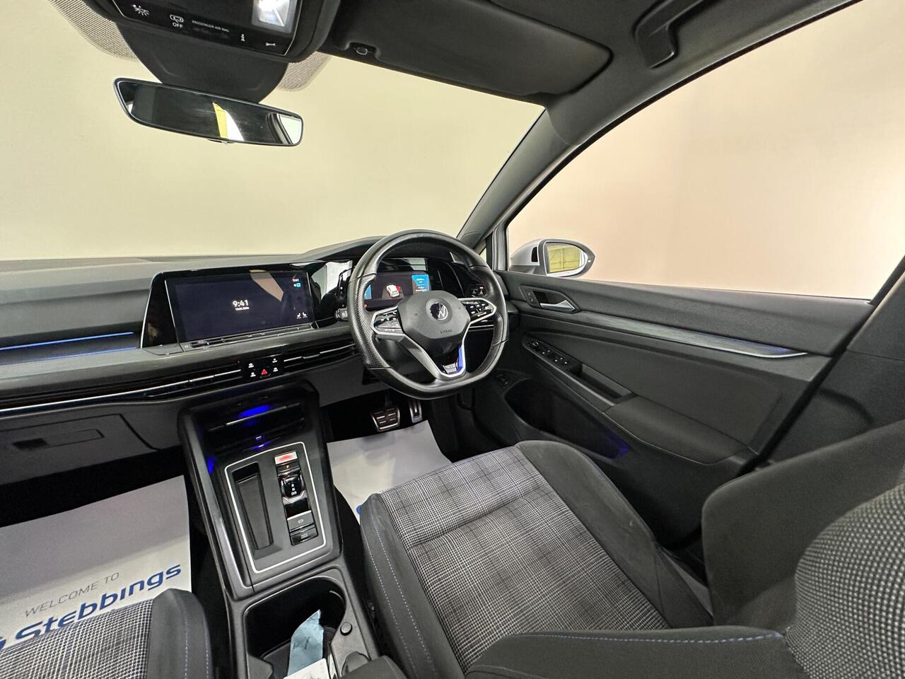 Volkswagen Golf AJ21MVG