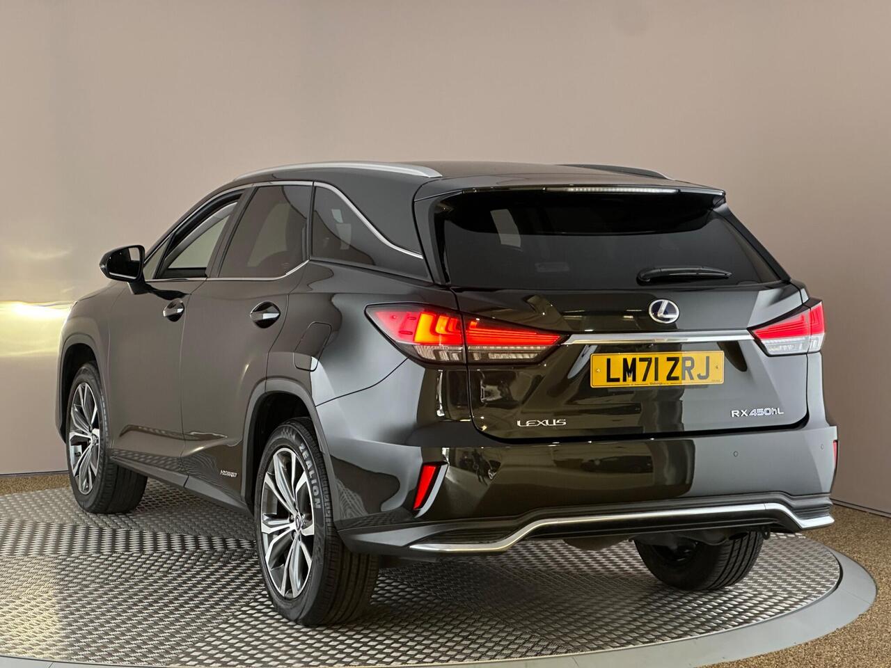 Lexus RX L LM71ZRJ