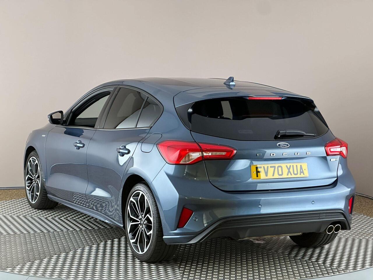 Ford Focus FV70XUA