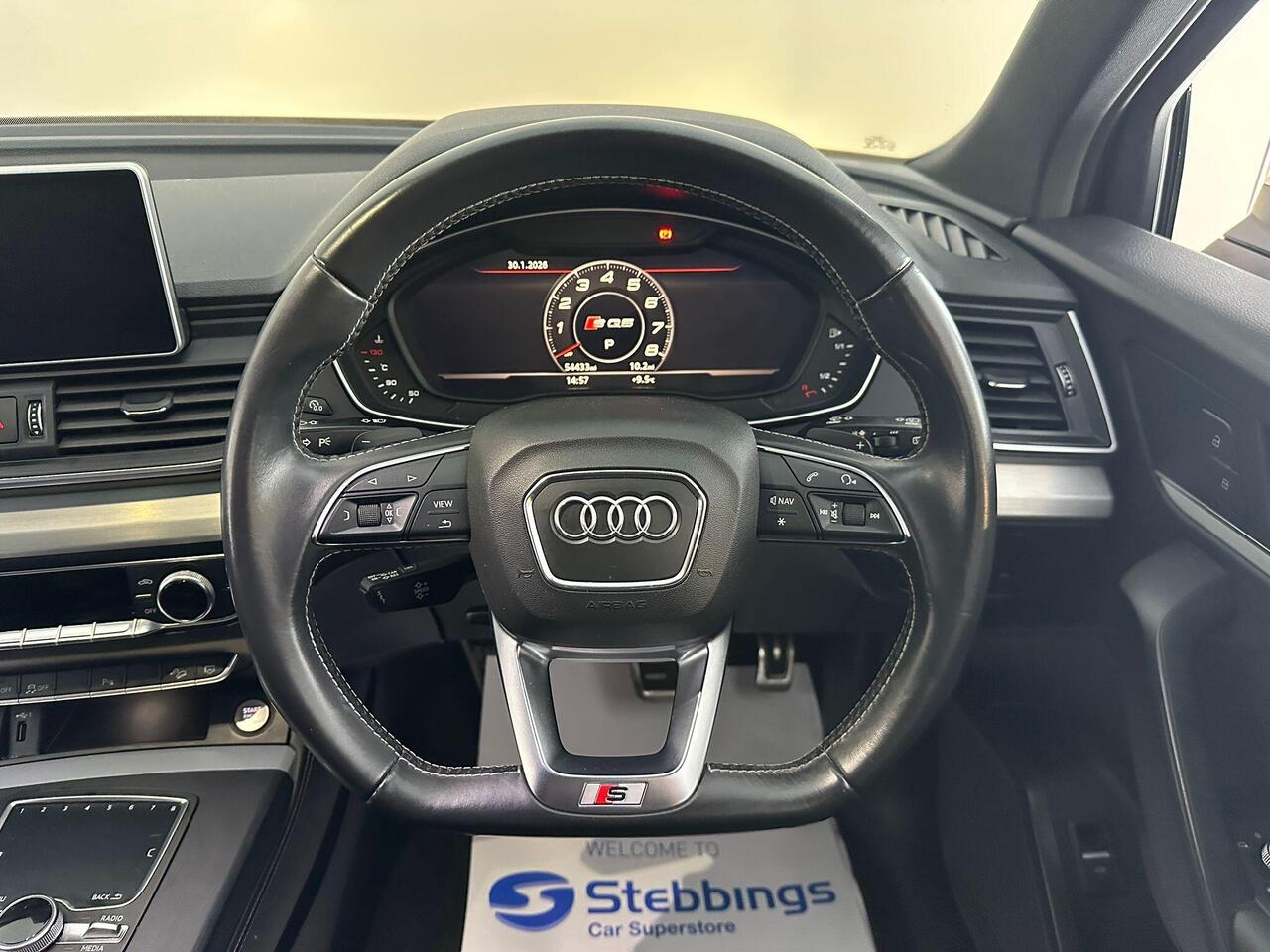 Audi SQ5 LL18UXN