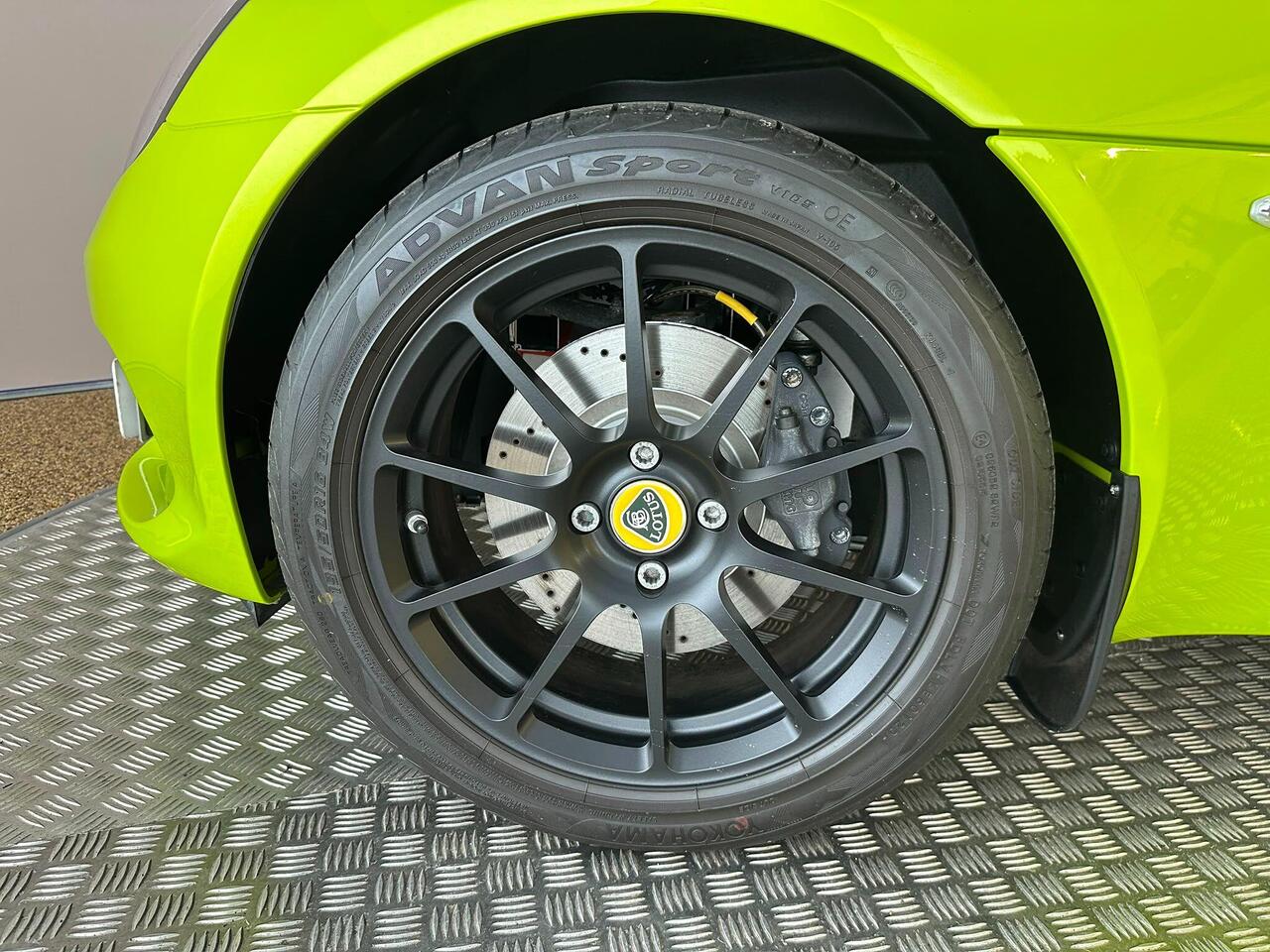 Lotus Elise GD21VFN