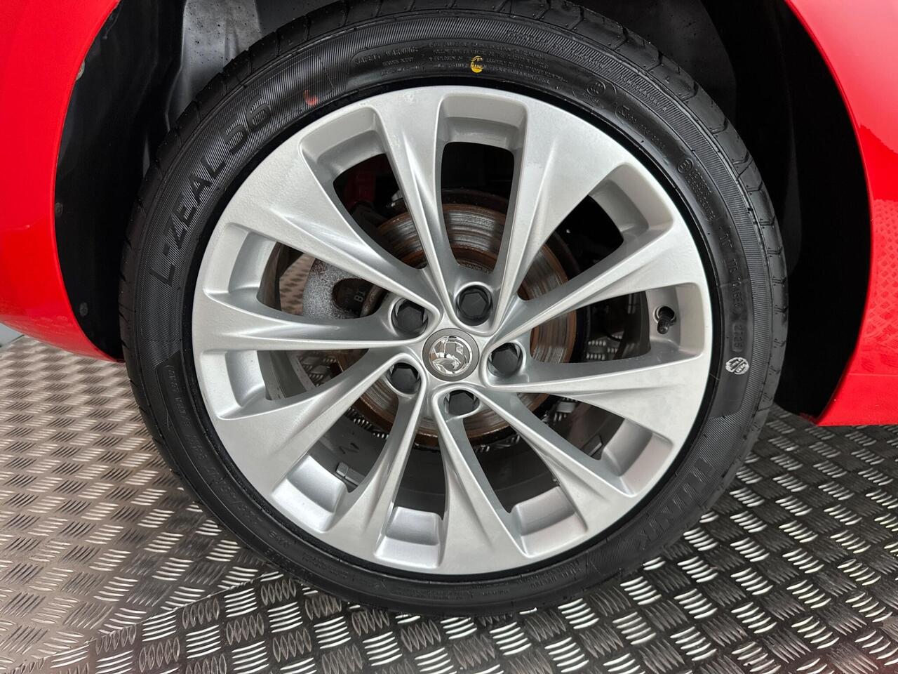 Vauxhall Astra DU19EWE