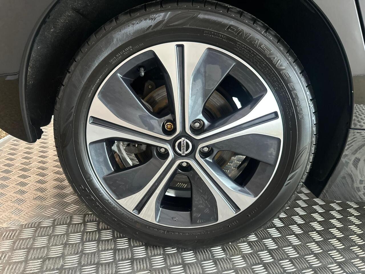 Nissan Leaf VK21YVU