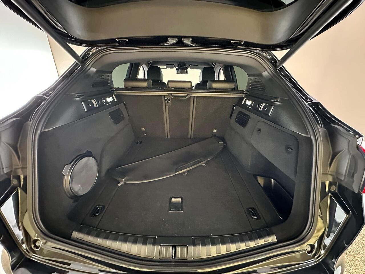 Alfa Romeo Stelvio AO70YYE