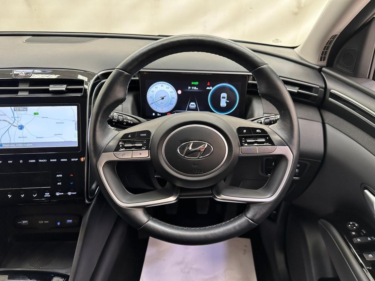 Hyundai TUCSON DV72NBB