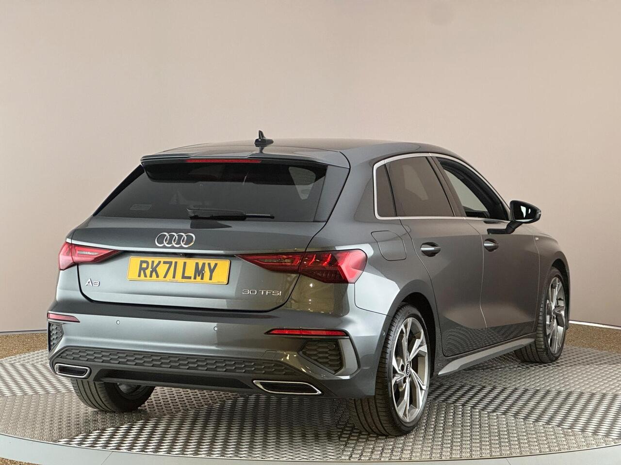 Audi A3 RK71LMY