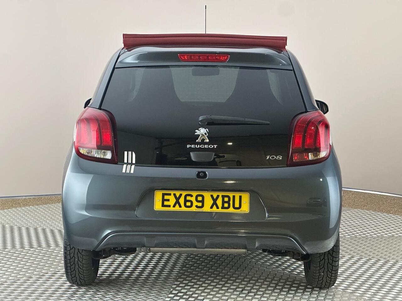 Peugeot 108 EX69XBU