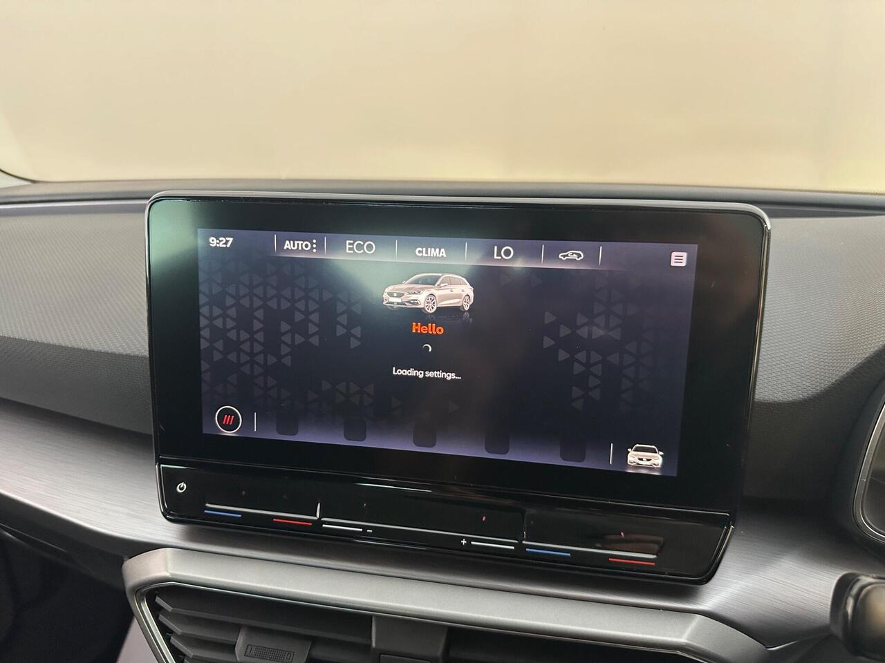 SEAT Leon YO24KGG