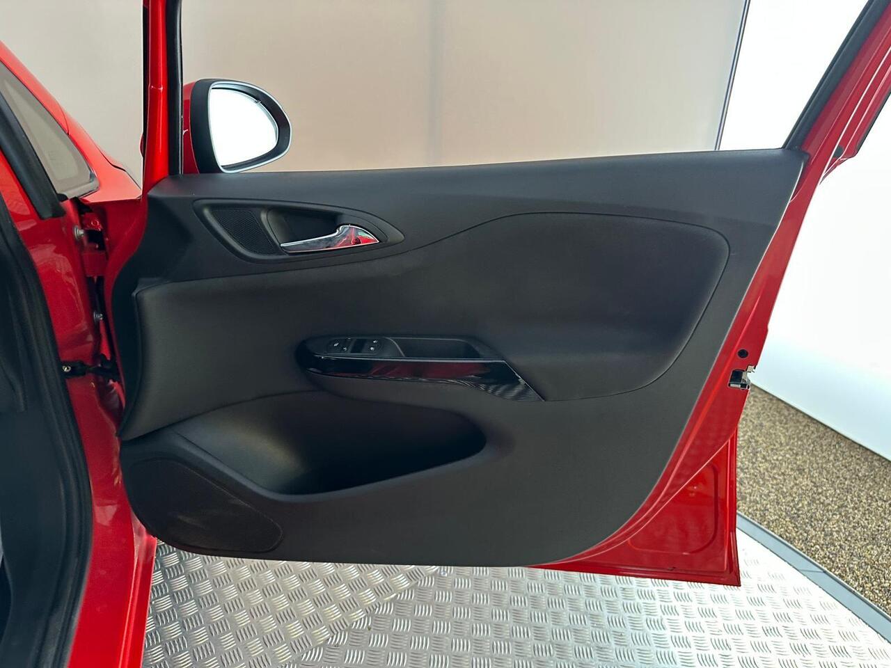 Vauxhall Corsa AD19XHV