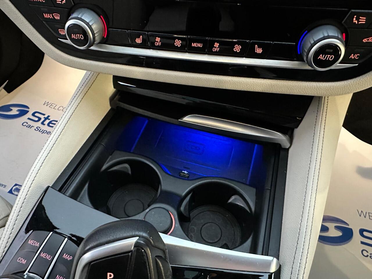 BMW 5 Series YK18JUW