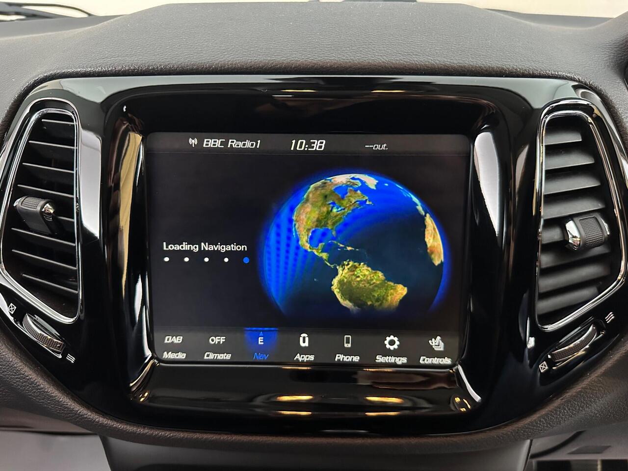 Jeep Compass SF68UMV