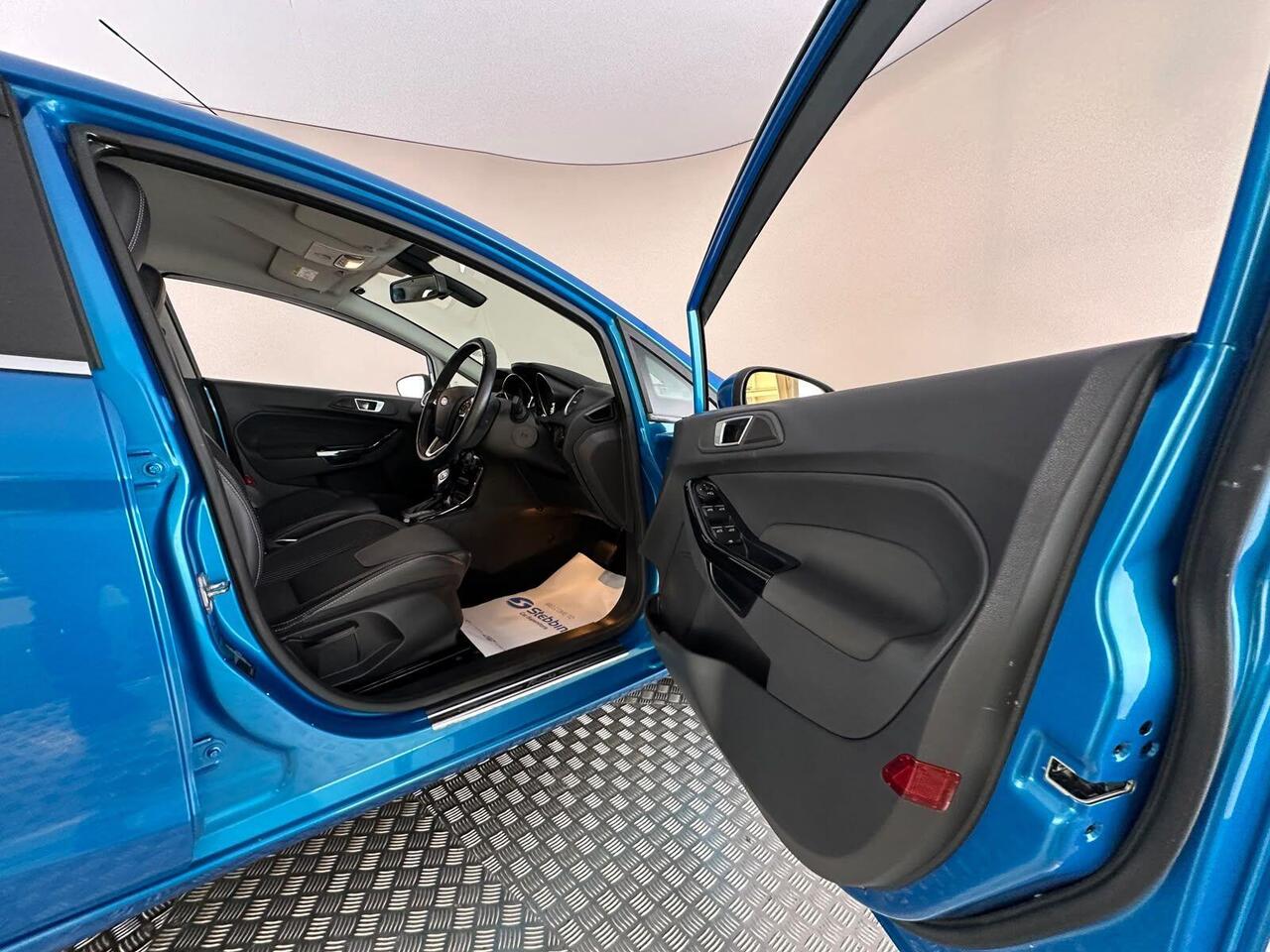 Ford Fiesta WV16OGW